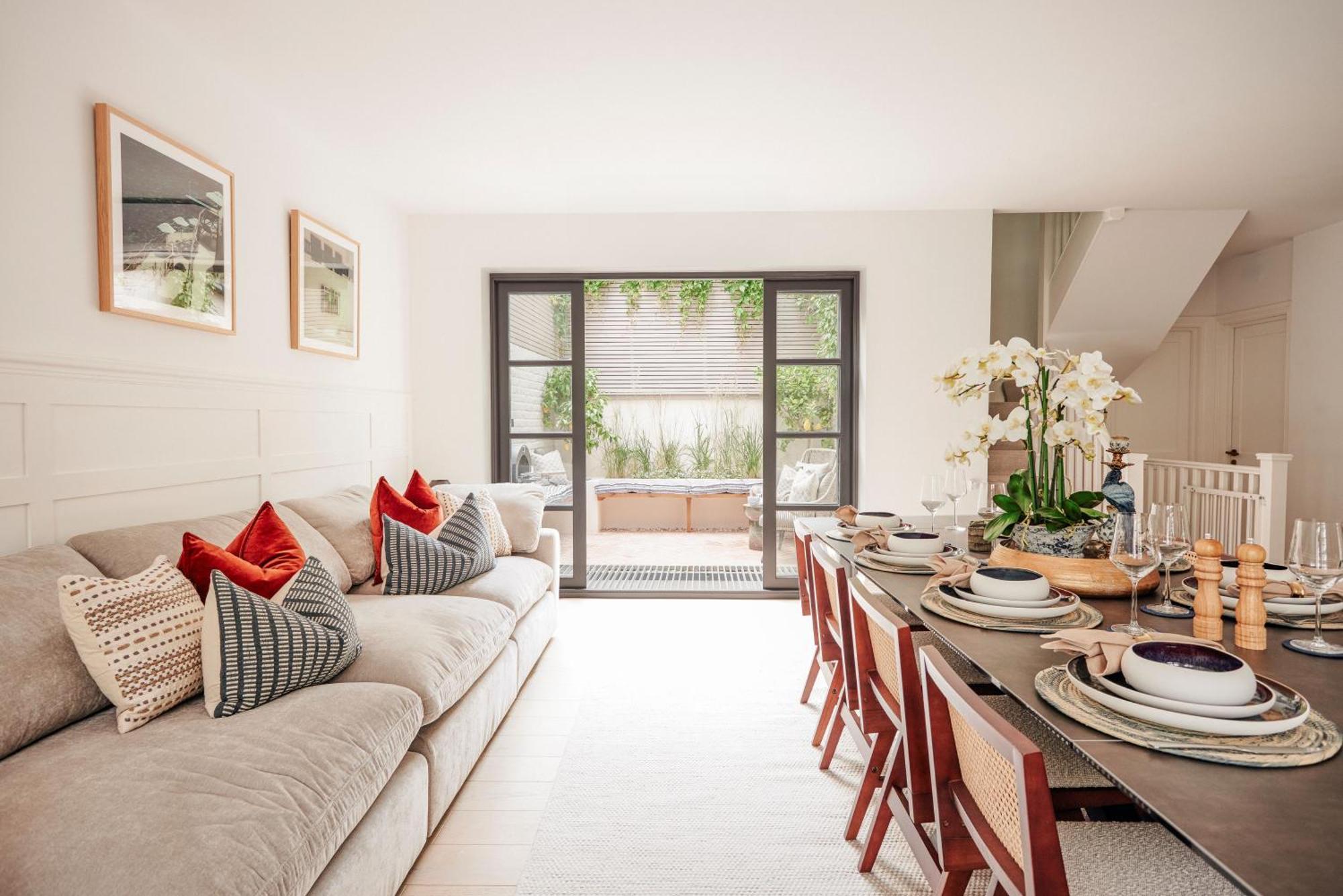 Luxury Fulham Townhouse With A Bar & Games Apartment *