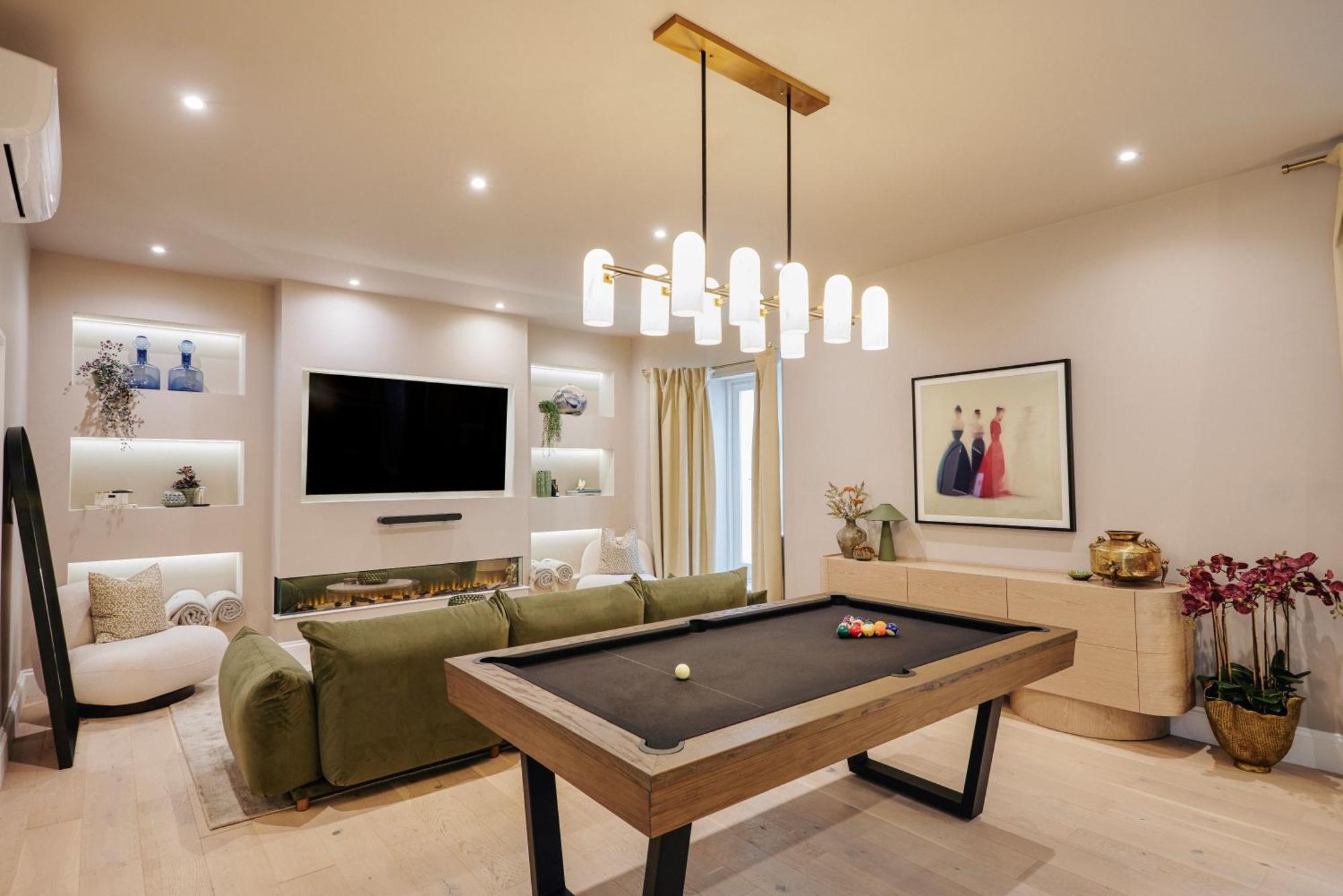 Apartment Luxury Fulham Townhouse With A Bar & Games *