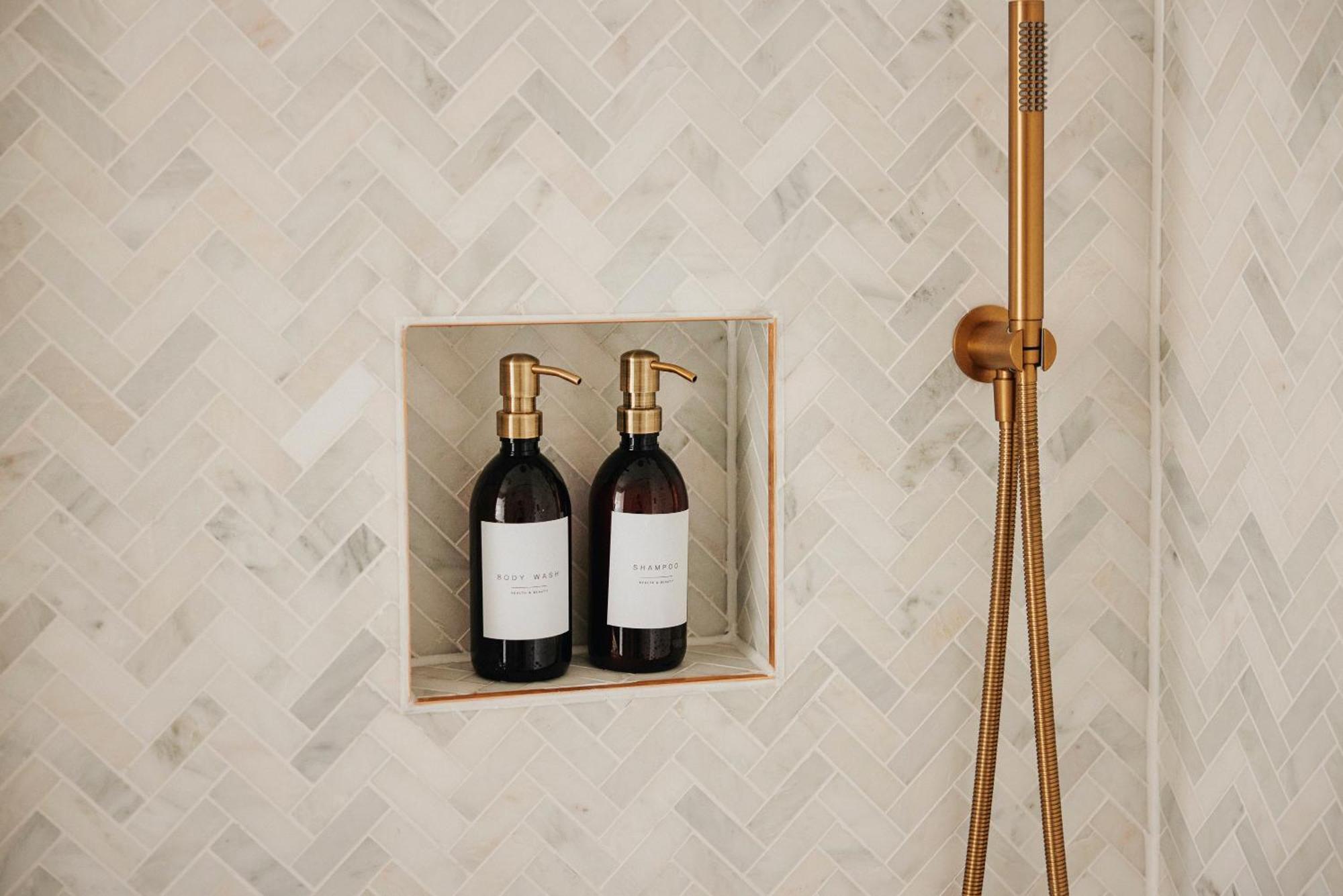 Luxury Fulham Townhouse With A Bar & Games London