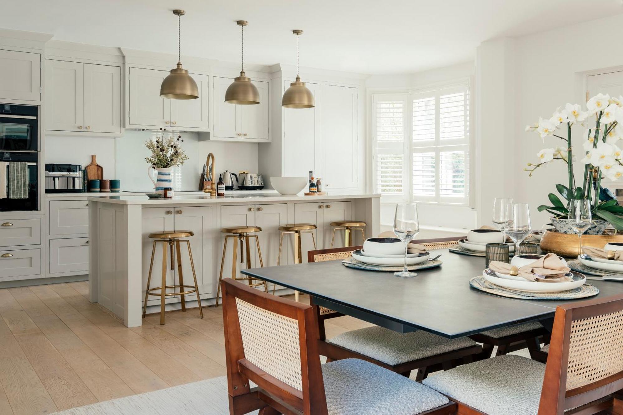 Apartment Luxury Fulham Townhouse With A Bar & Games London