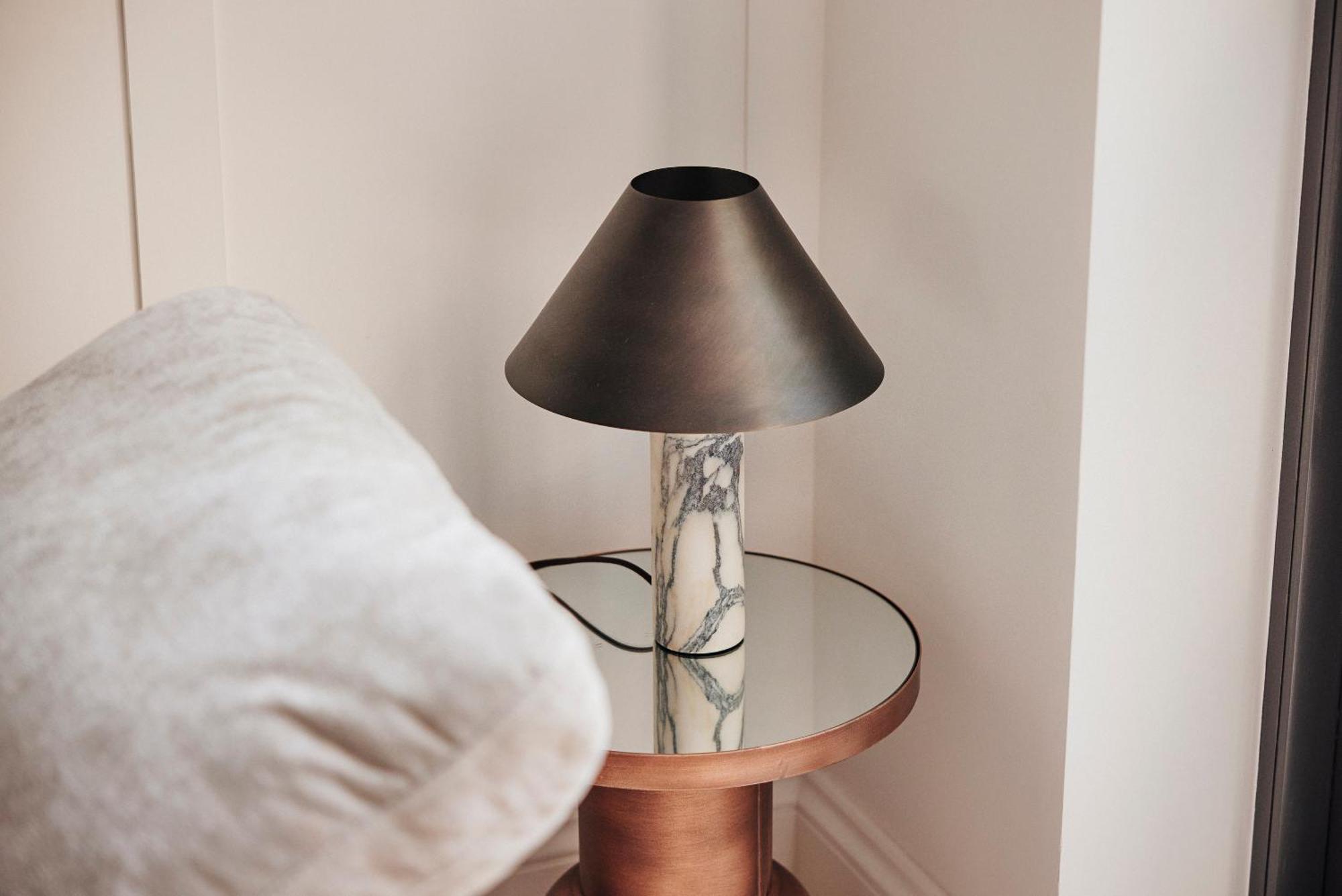 Luxury Fulham Townhouse With A Bar & Games Apartment London